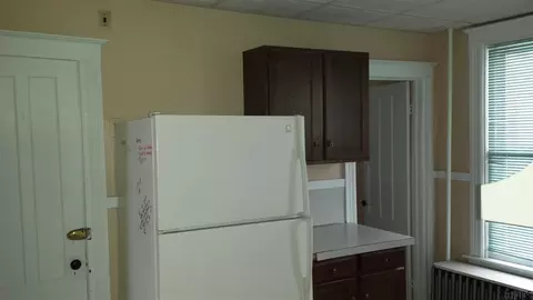 817 Beaver St, Schenectady, NY 12308 photo 5