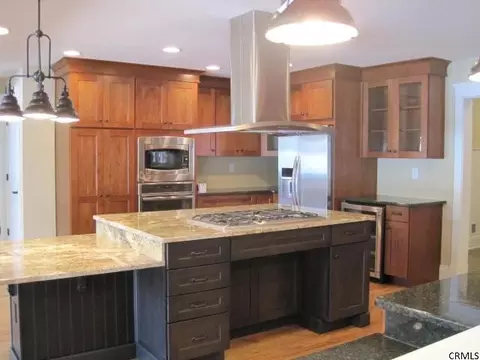 21 Leonard Pl, Delmar, NY 12054 photo 9