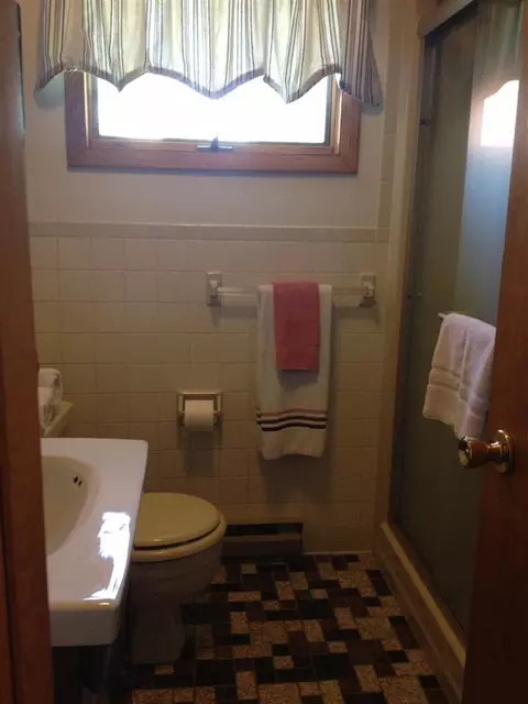 24 Wallace Dr, Delmar, NY 12054 photo 10