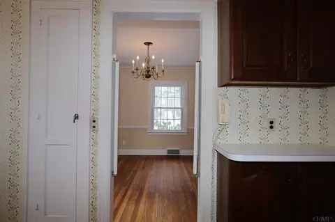 12 Forest Rd, Delmar, NY 12054 photo 4