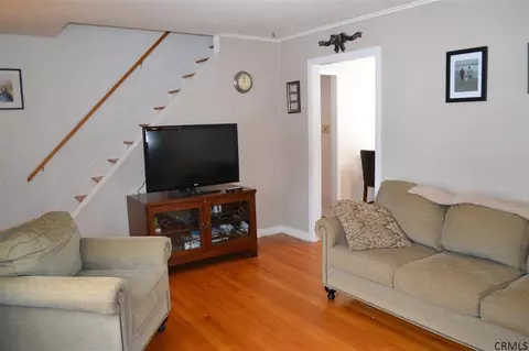 150 Eastholm Rd, Schenectady, NY 12304 photo 8