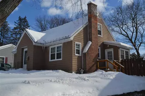 150 Eastholm Rd, Schenectady, NY 12304 photo 1
