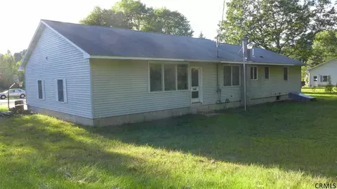 4 Wall St, Corinth, NY 12822 photo 2