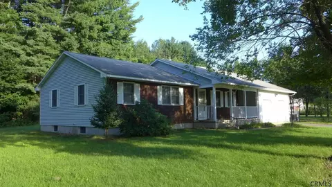 4 Wall St, Corinth, NY 12822 photo 1