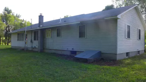 4 Wall St, Corinth, NY 12822 photo 3