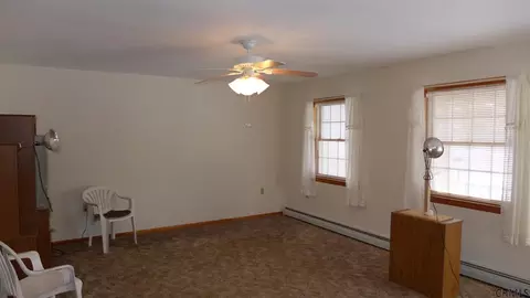 4 Wall St, Corinth, NY 12822 photo 6