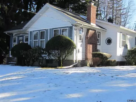 19 Mccormack Rd, Slingerlands, NY 12159 photo 1