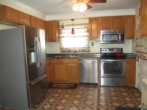 67 Harrison Ave, Delmar, NY 12054 photo 7