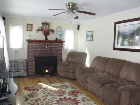 67 Harrison Ave, Delmar, NY 12054 photo 2