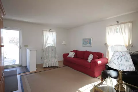 78 Ormond St, Albany, NY 12203 photo 2