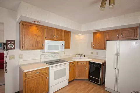 78 Ormond St, Albany, NY 12203 photo 6