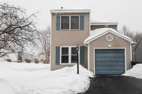 24 Cooks Ct, Waterford, NY 12188 photo 1