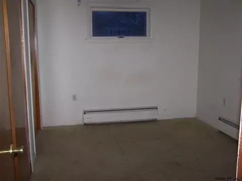 3 Walnut St, Corinth, NY 12822 photo 9