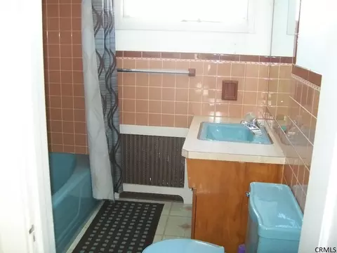 181 E State St, Gloversville, NY 12078 photo 11