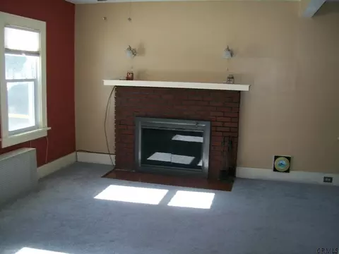 181 E State St, Gloversville, NY 12078 photo 8