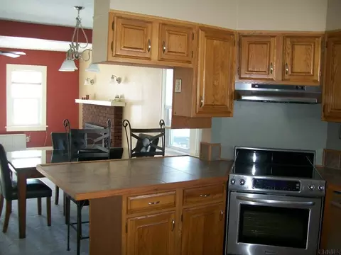 181 E State St, Gloversville, NY 12078 photo 5