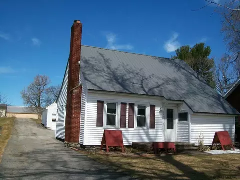 181 E State St, Gloversville, NY 12078 photo 1