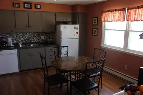 151 Della Valle Dr, Amsterdam, NY 12010 photo 6