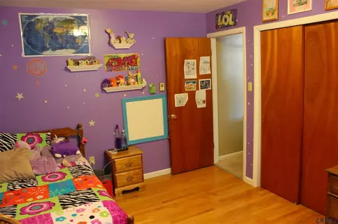 151 Della Valle Dr, Amsterdam, NY 12010 photo 12