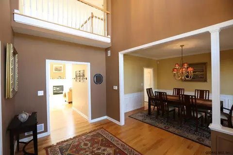 20 Fieldstone Dr, Delmar, NY 12054 photo 3