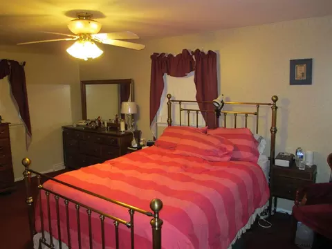 38 Memory Ln, Schenectady, NY 12306 photo 13