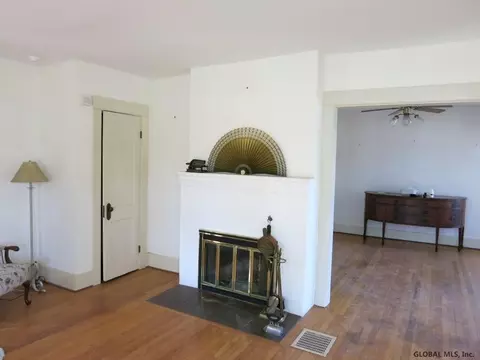 115 Collins St, Scotia, NY 12302 photo 3