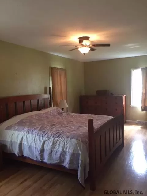 18 N Second Ave, Broadalbin, NY 12025 photo 9