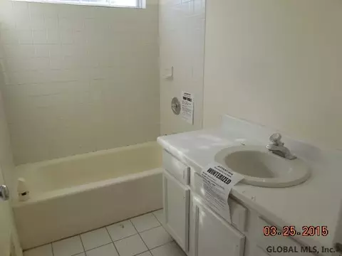 27 Commons Blvd, Clifton Park, NY 12065 photo 11