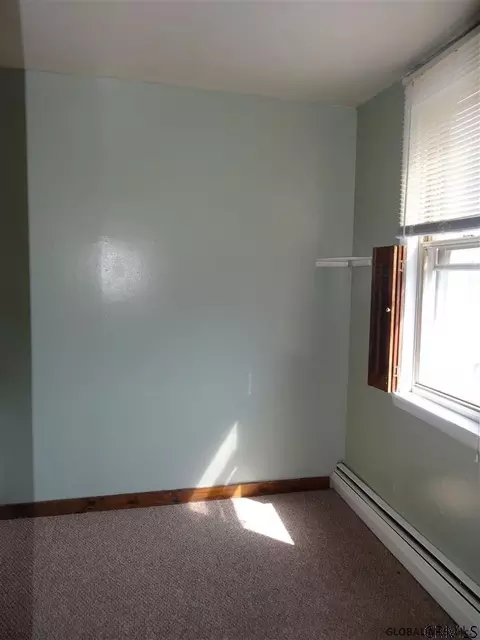 237 Front St, Schenectady, NY 12305 photo 8