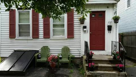 237 Front St, Schenectady, NY 12305 photo 1
