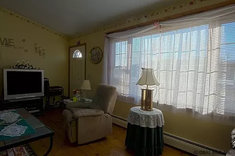 76 Morgans Ln, Fort Ann, NY 12827 photo 5