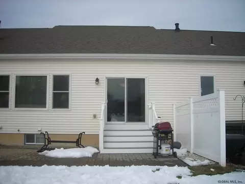 27 Covington Dr, Mechanicville, NY 12118 photo 21