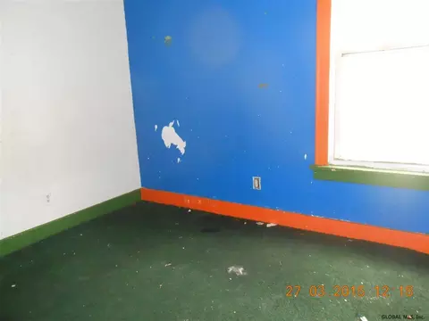 520 Schenectady St, Schenectady, NY 12307 photo 5