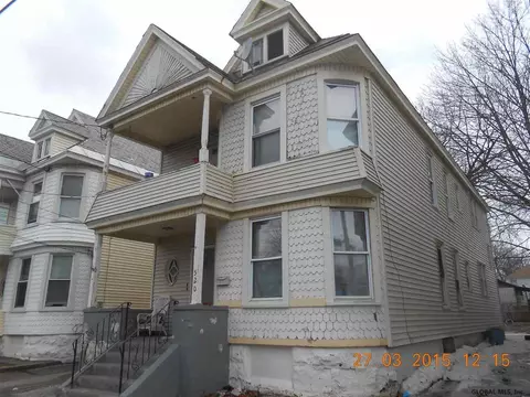 520 Schenectady St, Schenectady, NY 12307 photo 2