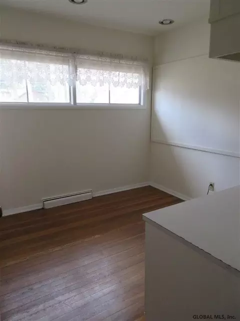11 Kenaware Ave, Delmar, NY 12054 photo 10