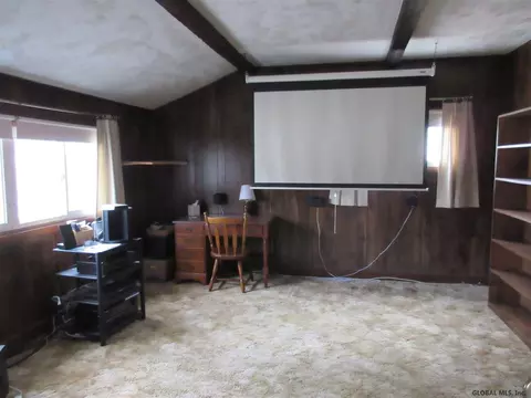 11 Kenaware Ave, Delmar, NY 12054 photo 9