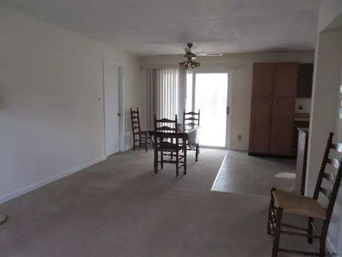 11 Kenaware Ave, Delmar, NY 12054 photo 4