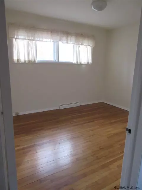 11 Kenaware Ave, Delmar, NY 12054 photo 13