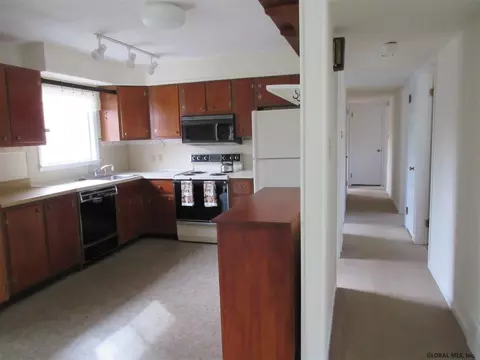 11 Kenaware Ave, Delmar, NY 12054 photo 6