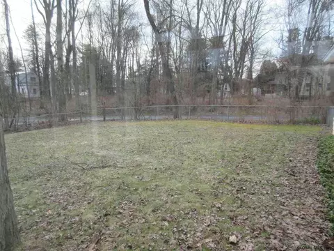 11 Kenaware Ave, Delmar, NY 12054 photo 18