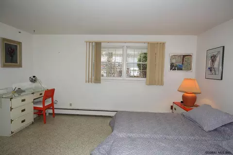 21 Carstead Dr, Slingerlands, NY 12159 photo 16