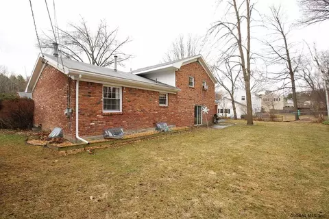 21 Carstead Dr, Slingerlands, NY 12159 photo 23