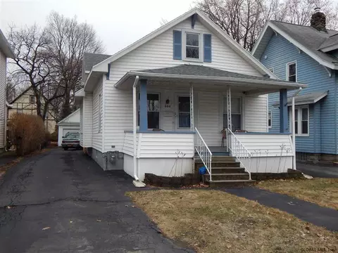 844 Decamp Ave, Schenectady, NY 12309 photo 1