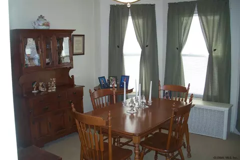321 Twelfth St, Schenectady, NY 12306 photo 6