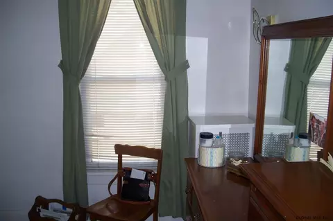 321 Twelfth St, Schenectady, NY 12306 photo 12