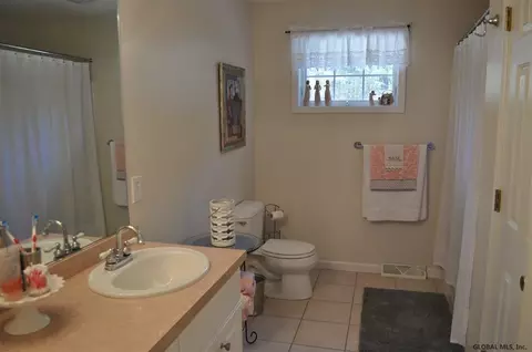 12 Bennington, Saratoga Springs, NY 12866 photo 19