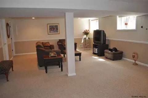 12 Bennington, Saratoga Springs, NY 12866 photo 21