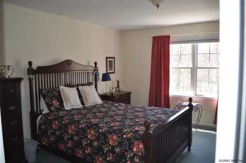 12 Bennington, Saratoga Springs, NY 12866 photo 17