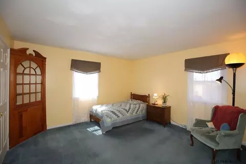 57 Jefferson Rd, Glenmont, NY 12077 photo 10