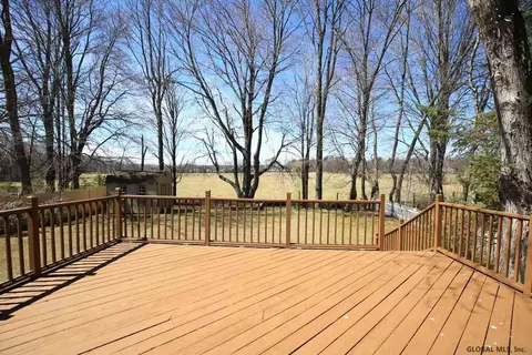 57 Jefferson Rd, Glenmont, NY 12077 photo 21